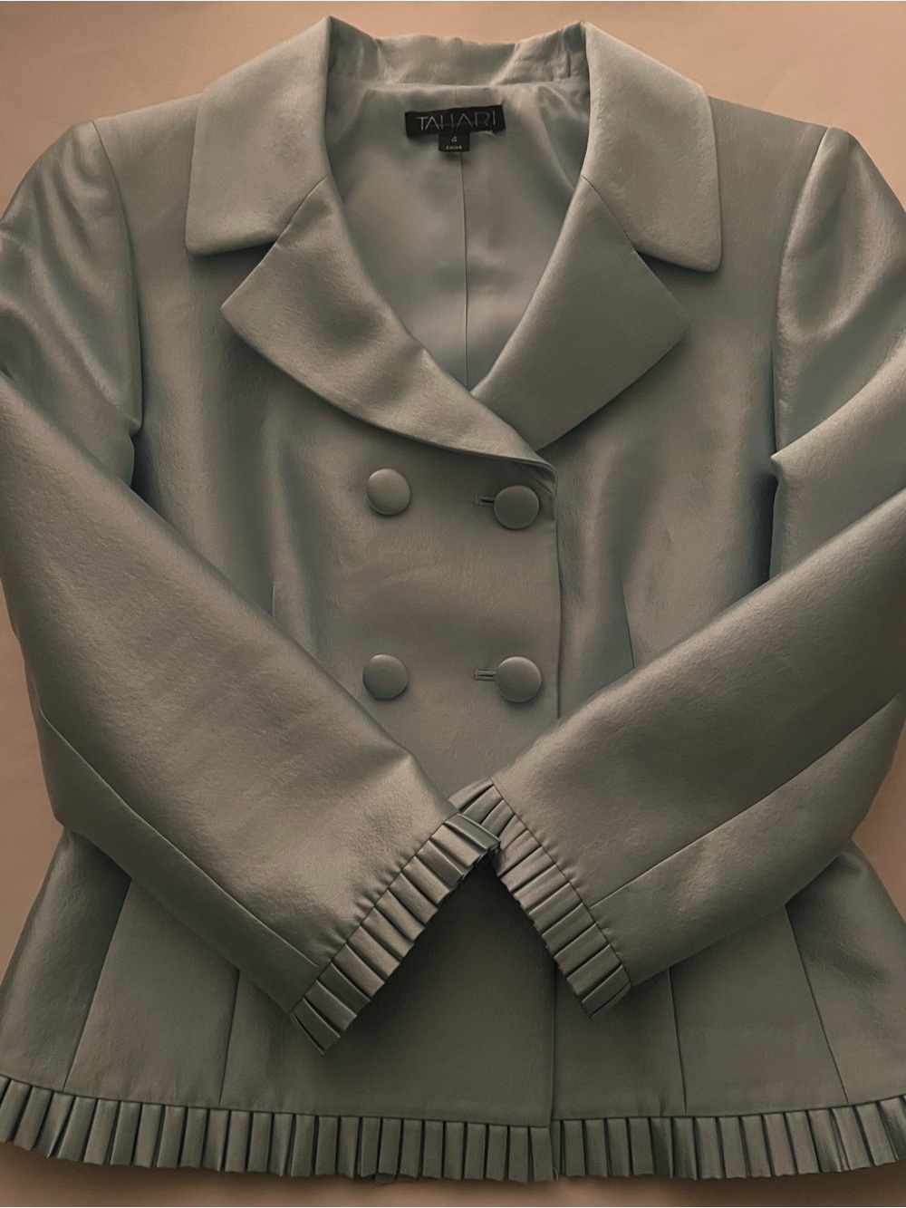 TahariDouble-Breasted Blazer and Skirt Suit with Fringe Trim Size 4 - Picture 4 of 12